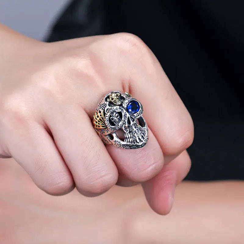 π Sterling Silver Ring with Dominant Skull β Style, Strength and Attitude
