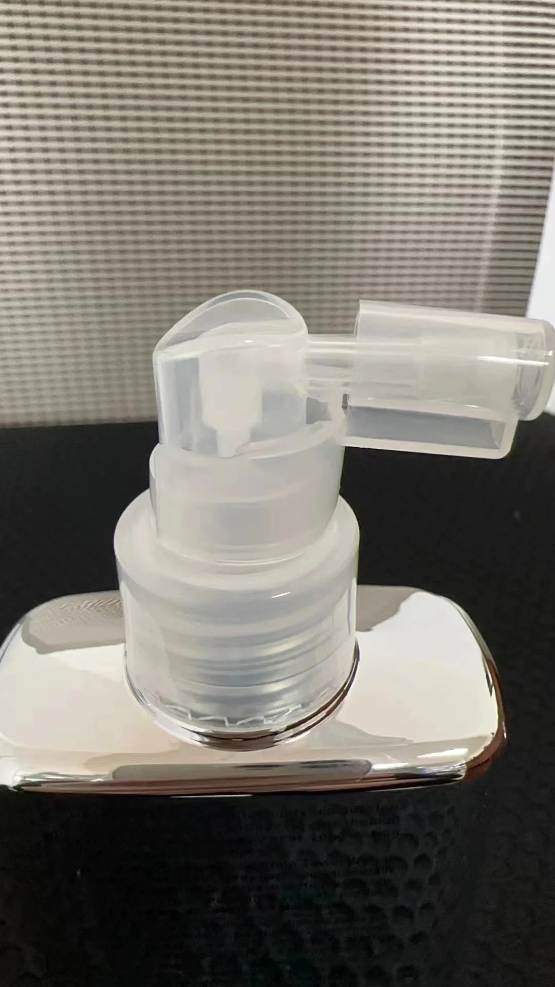 💦 Spray Natural para el Cabello — Hidratación, Brillo y Control del Encrespamiento (200 ml)