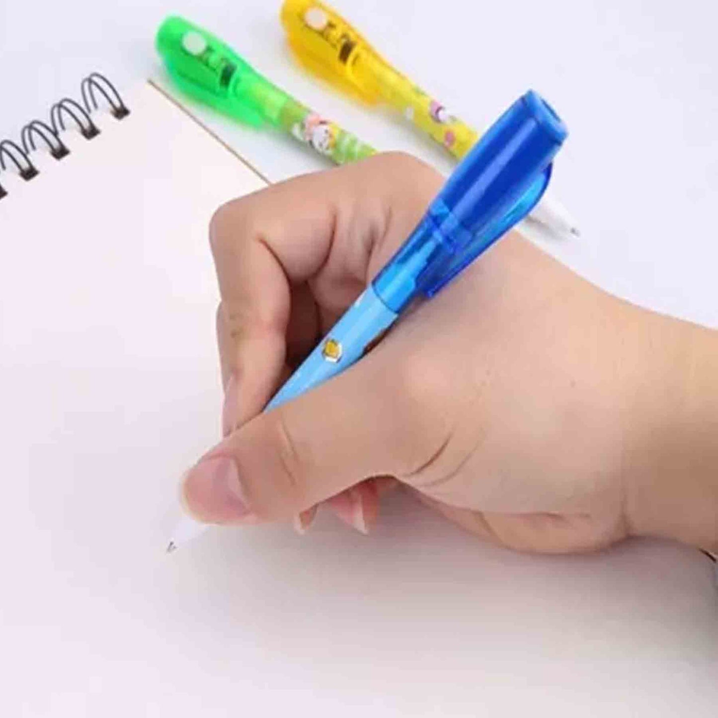 ALBEZON® INVISYNC™ 12 – Pack de 12 Lápices Invisibles con Tinta UV | Mensajes Secretos