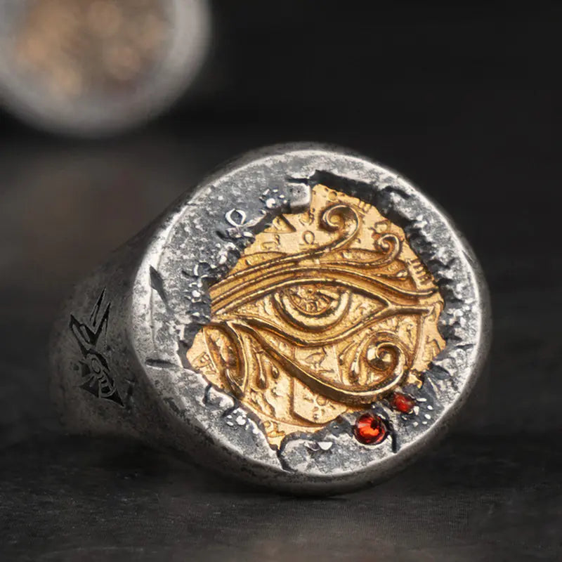 👁️ “The Pharaoh’s Treasure” Ring — Eye of Horus in Copper with Silver Inlays
