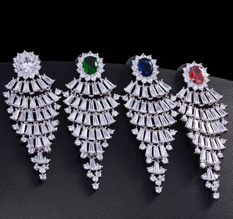 Гипоаллергенный свадебный комплект из ожерелья и серег из циркония 3А