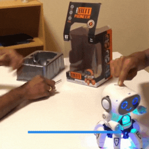 ALBEZON® ROBOJOY™ – Robot Mascota Musical Bailarín con Luces LED | Diversión que Cobra Vida