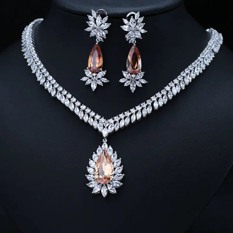 👰 Bridal Necklace and AAA Zirconia Earrings Set — Elegance and Sparkle for Your Big Day